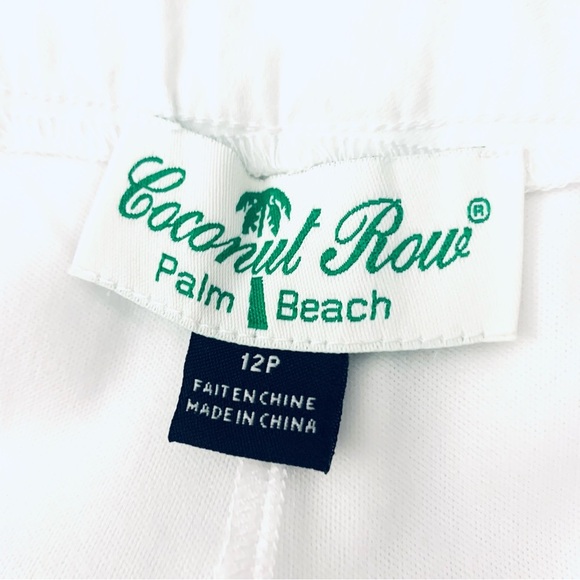 COCONUT ROW
Essential Pull-On Skort, white - Picture 6 of 6